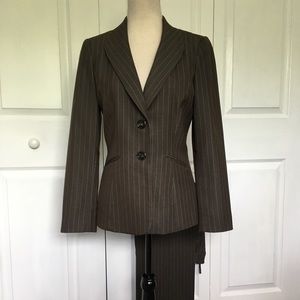 Kasper 2-piece Suit (jacket/pants) Size 4